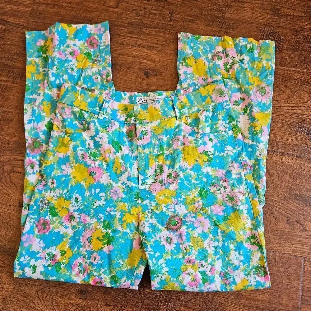 Zara Floral Linen Blend Flared Trousers